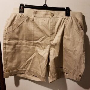 Croft and Barrol Kohls Khaki Shorts